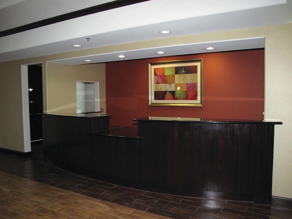La Quinta By Wyndham Ennis Hotel Buitenkant foto
